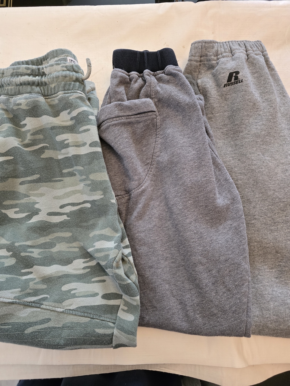 Russell Athletic Kid's Gray Sweatpants - Casual Comfort 3 Pairs Size Lg Xlg